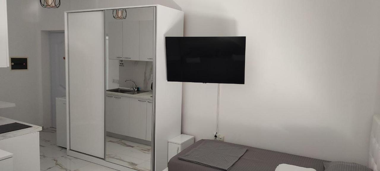 Golem Apartment Exterior photo